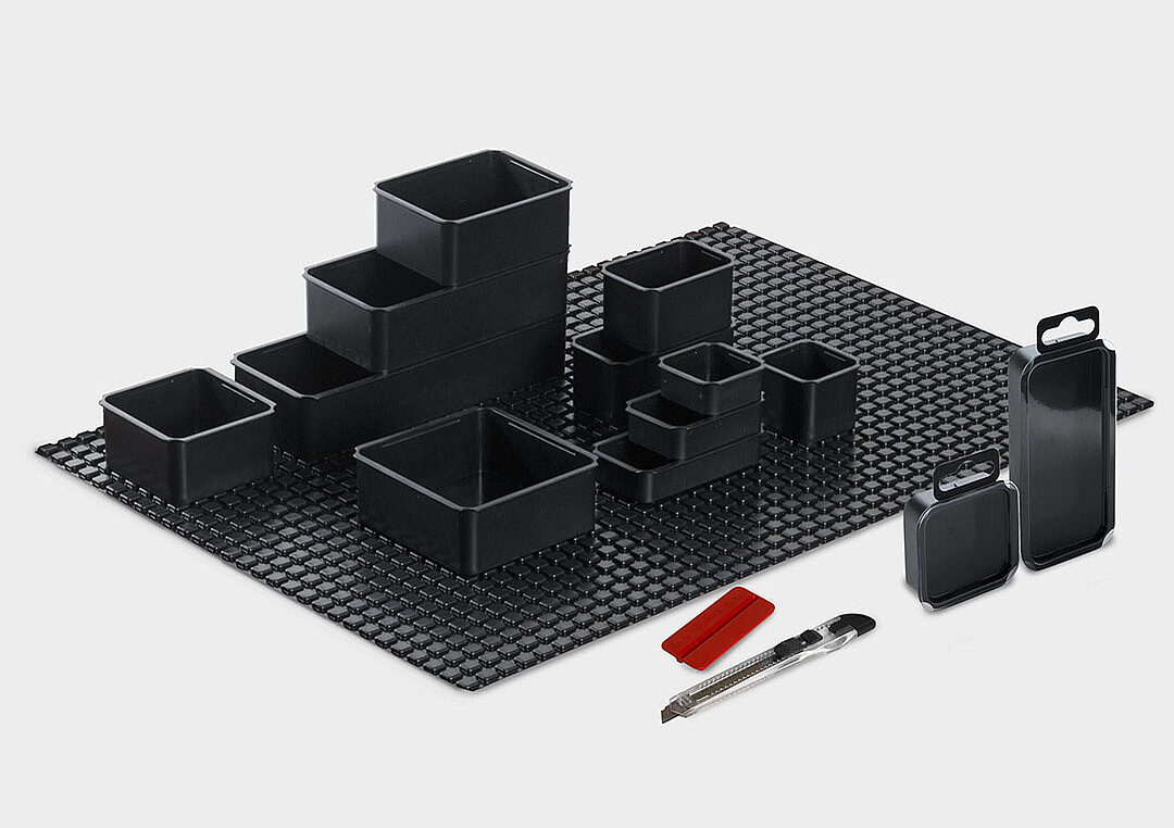 StorePack: envase modular, sistema comercial y de almacenamiento que se adapta con flexibilidad a las diferentes necesidades de los usuarios.